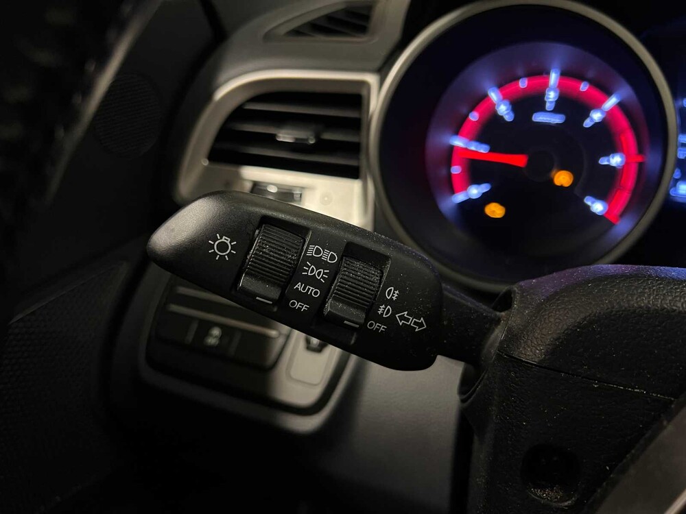 SsangYong Tivoli 1.6D Quarz 116PS 2015, KH-447-H