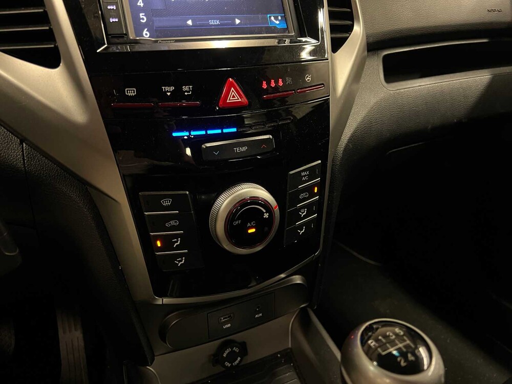 SsangYong Tivoli 1.6D Quarz 116PS 2015, KH-447-H