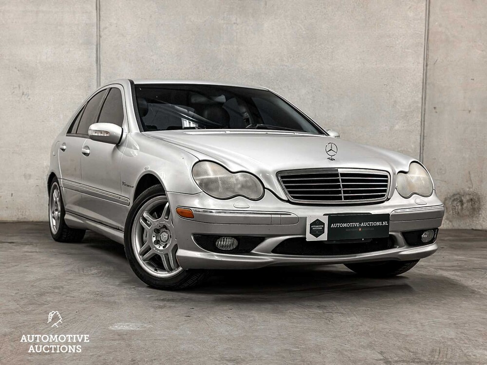 Mercedes-Benz C32 AMG 3.2 V6 354PS 2002 C-Klasse 