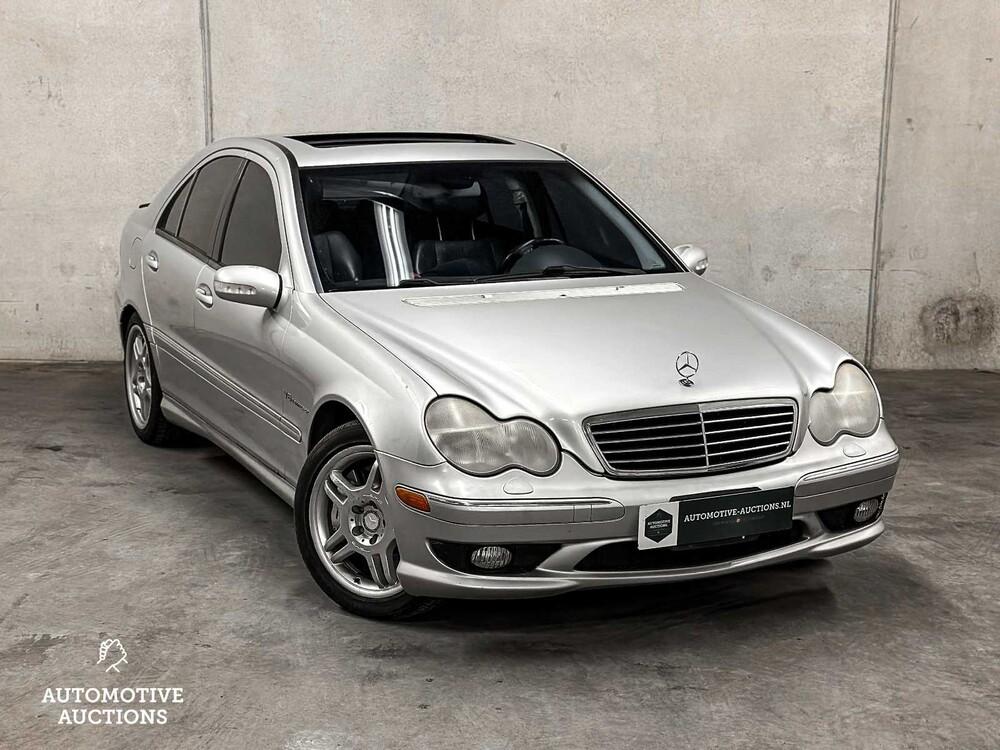 Mercedes-Benz C32 AMG 3.2 V6 354PS 2002 C-Klasse 