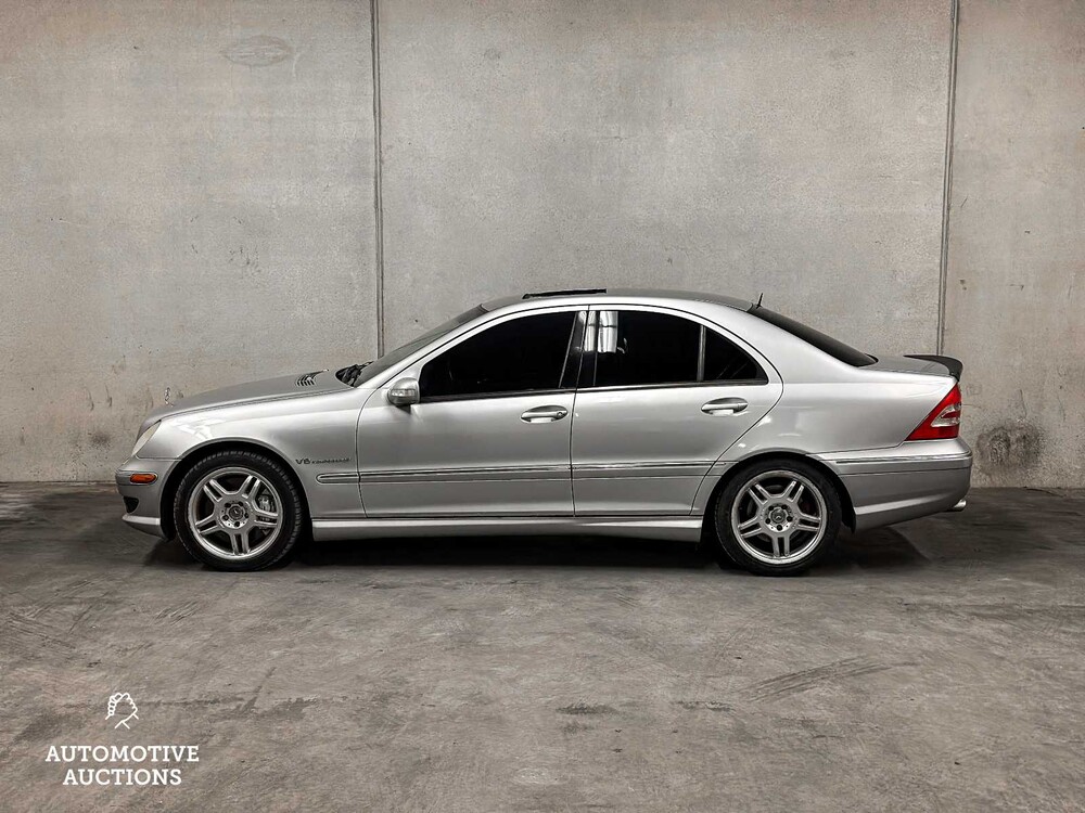 Mercedes-Benz C32 AMG 3.2 V6 354PS 2002 C-Klasse 