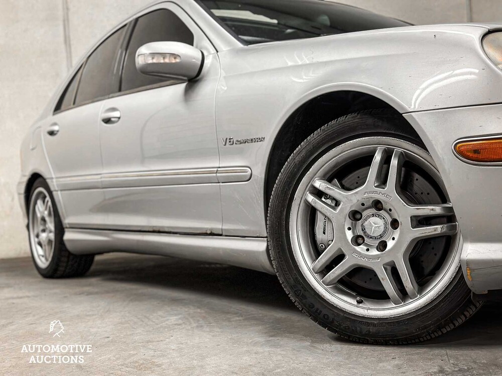 Mercedes-Benz C32 AMG 3.2 V6 354PS 2002 C-Klasse 