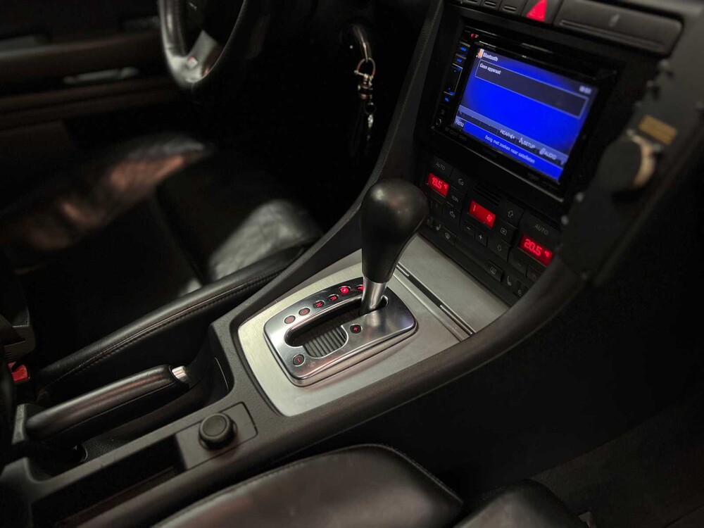 Audi S4 Avant 4.2 FSi V8 Quattro B7 (S-Line) 344hp 2005, 98-XS-ZH Youngtimer