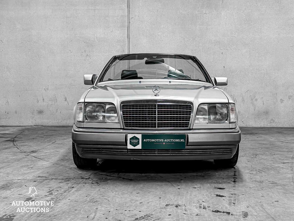 Mercedes-Benz 300 CE-24 200-500 (W124) Cabriolet 220hp 1993, 47-ZG-PR
