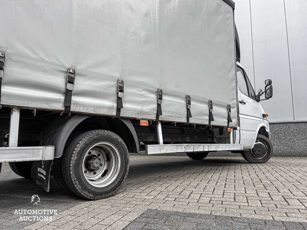 Mercedes-Benz Sprinter 408 CDI 2.2 402 Commercial vehicle 82hp 2001 (Original-NL), 34-VZ-PP