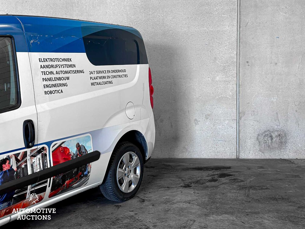 Opel Combo 1.3 CDTi L2H1 Edition 95hp 2018 (Original-NL) Commercial vehicle, V-108-TN