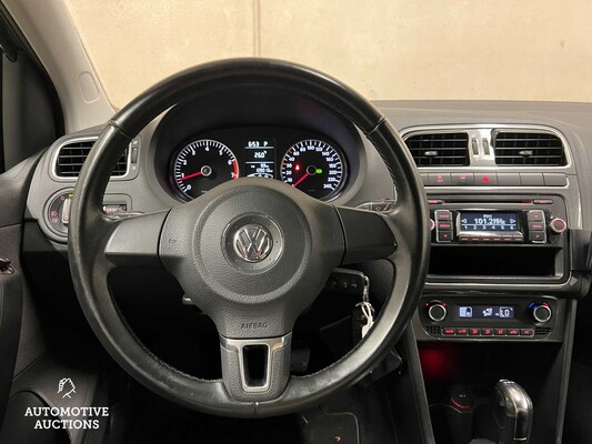 Volkswagen Polo 1.4-16V Highline DSG ECC 86hp 2011 (Original-NL), 32-SVH-3