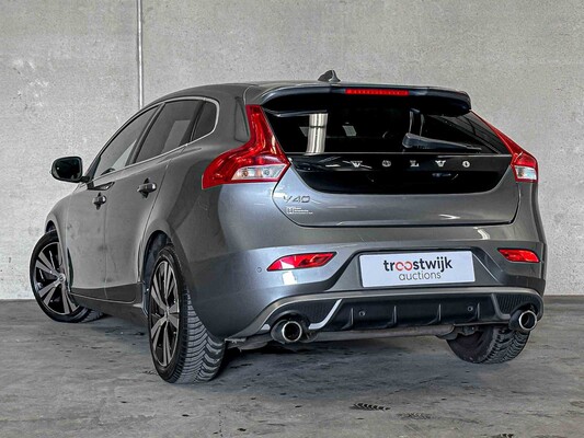 Volvo V40 2.0 D4 R Design Business Sport 190hp 2017, K-517-PZ