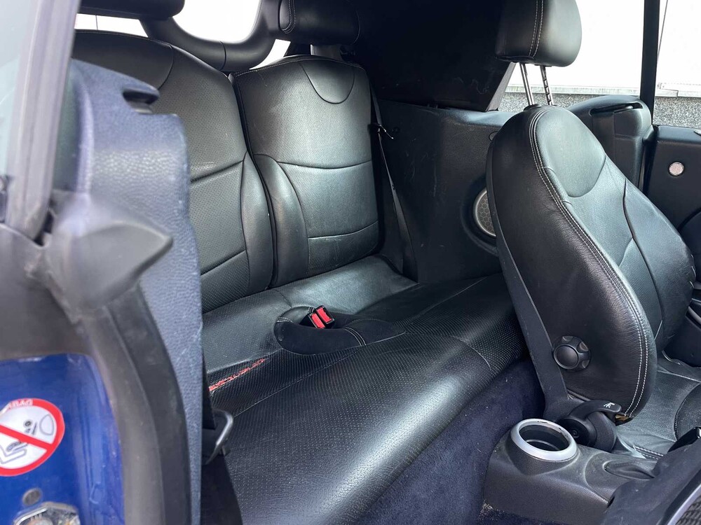 Mini Convertible Cooper S 1.6 170hp 2004, 67-JVP-1