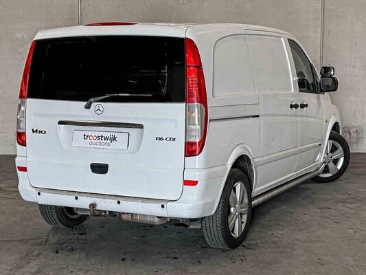 Mercedes-Benz Vito 116 CDI 320 Long DC luxury 163hp 2011 (Original-NL) Commercial vehicle, 4-VRN-34