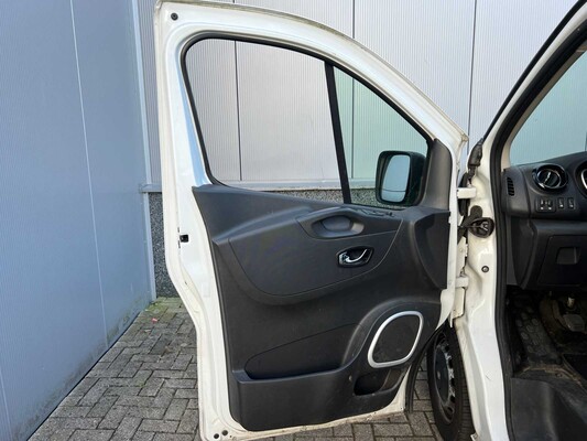 Opel Vivaro 1.6 CDTI L2H1 Sport EcoFlex (Origineel-NL) 90pk 2015 Bedrijfswagen, VP-442-P