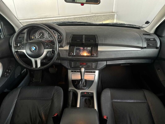 BMW X5 3.0i L6 Executive E53 231PS 2001 (Original-NL), 79-HF-LG