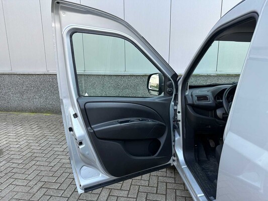 Opel Combo 1.3 CDTi L1H1 Edition 95hp 2018, V-385-LP