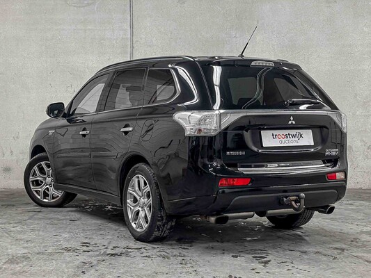 Mitsubishi Outlander 2.0 PHEV Instyle+ 121pk 2013 (Origineel-NL), 6-SNX-40