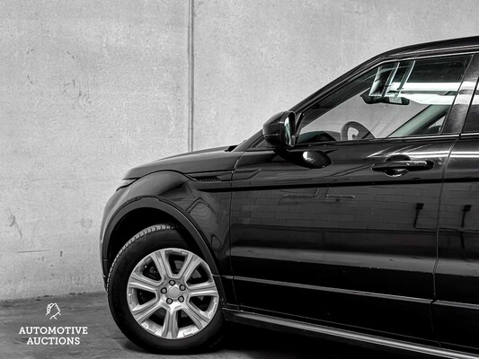 Land Rover Range Rover Evoque 2.0 180hp 2017