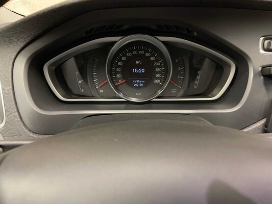 Volvo V40 1.6 D2 Momentum Automaat 114pk 2014, HG-513-L