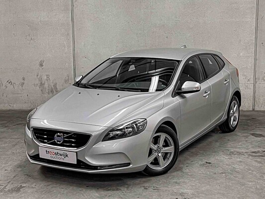 Volvo V40 1.6 D2 Momentum Automaat 114pk 2014, HG-513-L