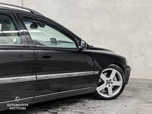 Volvo V70 2.5 R Geartronic 299hp 2003, R-494-SL