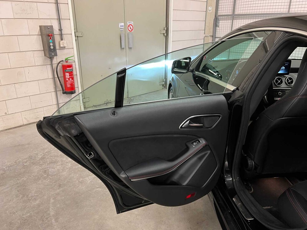 Mercedes-Benz CLA180 AMG Prestige 122PS 2017 CLA-Klasse, SN-764-B