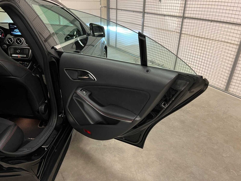 Mercedes-Benz CLA180 AMG Prestige 122PS 2017 CLA-Klasse, SN-764-B