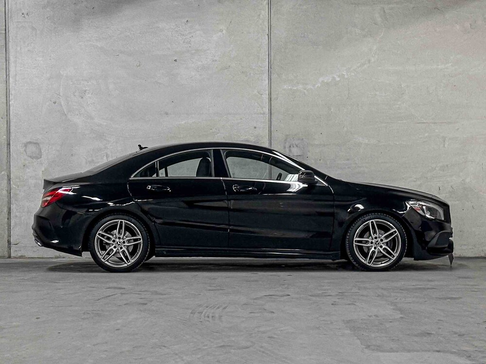 Mercedes-Benz CLA180 AMG Prestige 122PS 2017 CLA-Klasse, SN-764-B