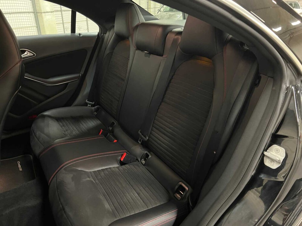 Mercedes-Benz CLA180 AMG Prestige 122PS 2017 CLA-Klasse, SN-764-B