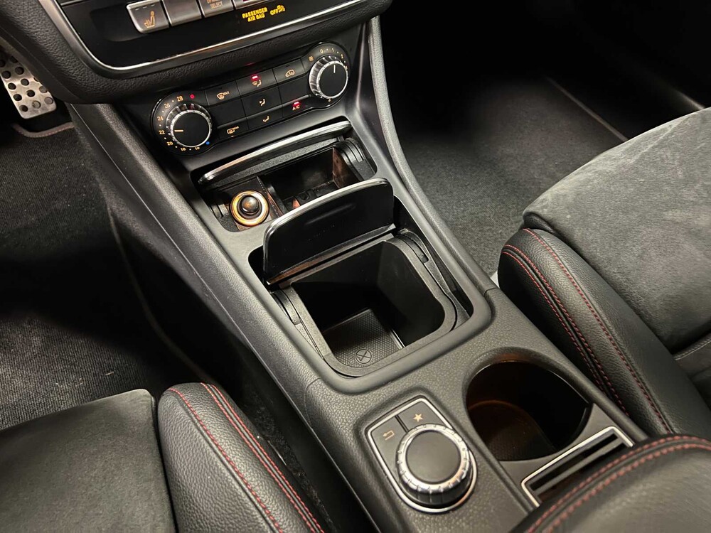 Mercedes-Benz CLA180 AMG Prestige 122PS 2017 CLA-Klasse, SN-764-B