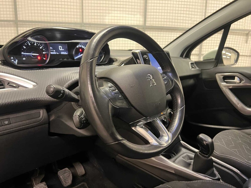 Peugeot 2008 1.2 PureTech Blue Lion 110hp 2008 (Original-NL), ST-038-R