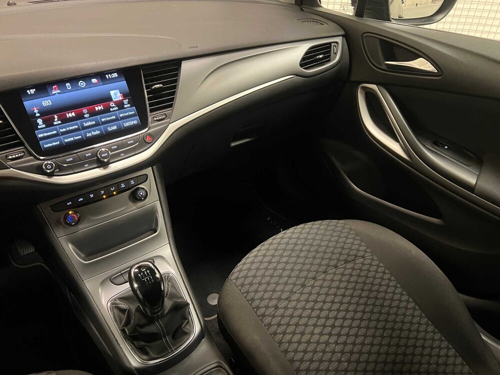 Opel Astra Sports Tourer 1.6 CDTI Online Edition 110hp 2018 (Original-UK), TL-613-G