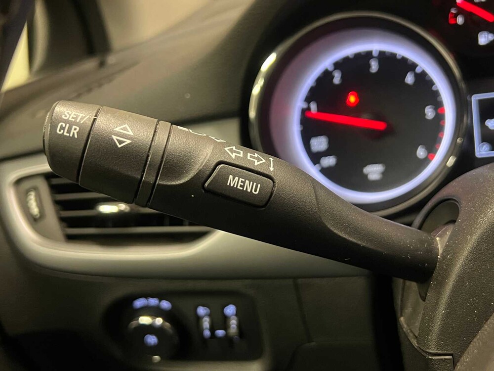 Opel Astra Sports Tourer 1.6 CDTI Online Edition 110hp 2018 (Original-UK), TL-613-G