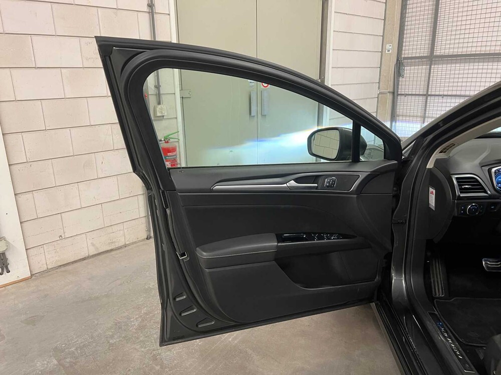 Ford Mondeo Kombi 2.0 Titan 203PS 2015, KS-646-R