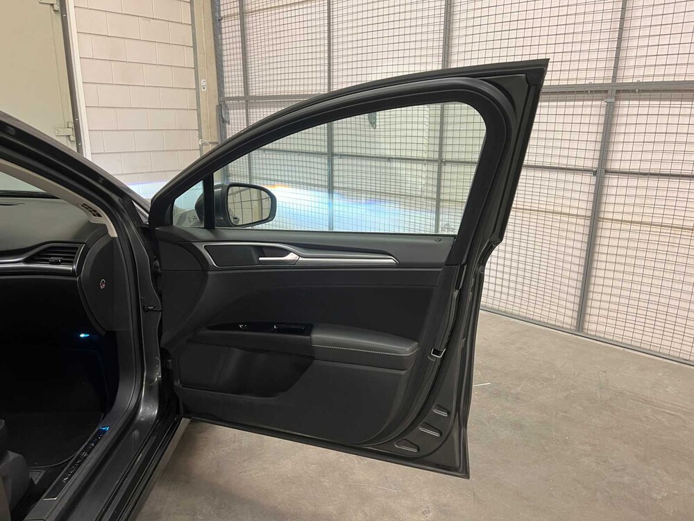 Ford Mondeo Kombi 2.0 Titan 203PS 2015, KS-646-R