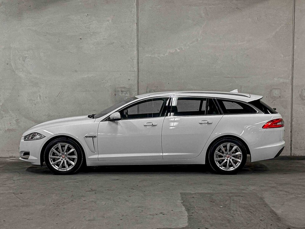 Jaguar XF Sportbrake 2.2D 163PS 2014 (Original-NL), 9-XFH-27