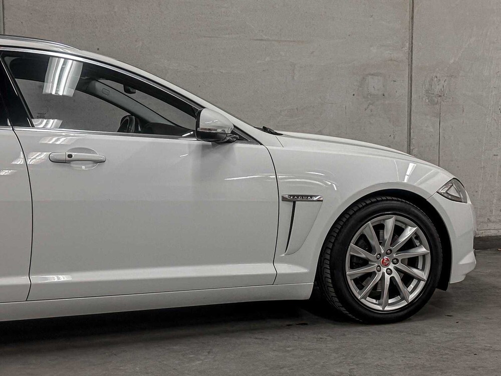 Jaguar XF Sportbrake 2.2D 163PS 2014 (Original-NL), 9-XFH-27