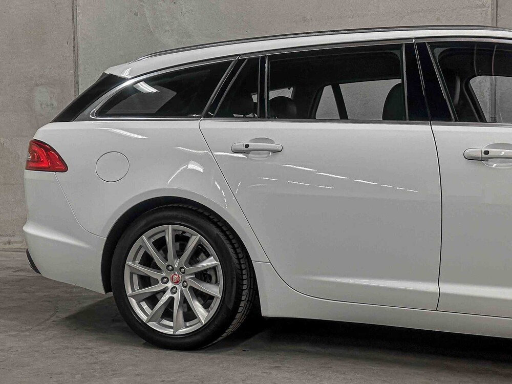 Jaguar XF Sportbrake 2.2D 163PS 2014 (Original-NL), 9-XFH-27