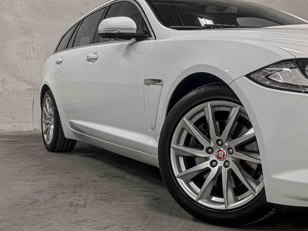Jaguar XF Sportbrake 2.2D 163PS 2014 (Original-NL), 9-XFH-27