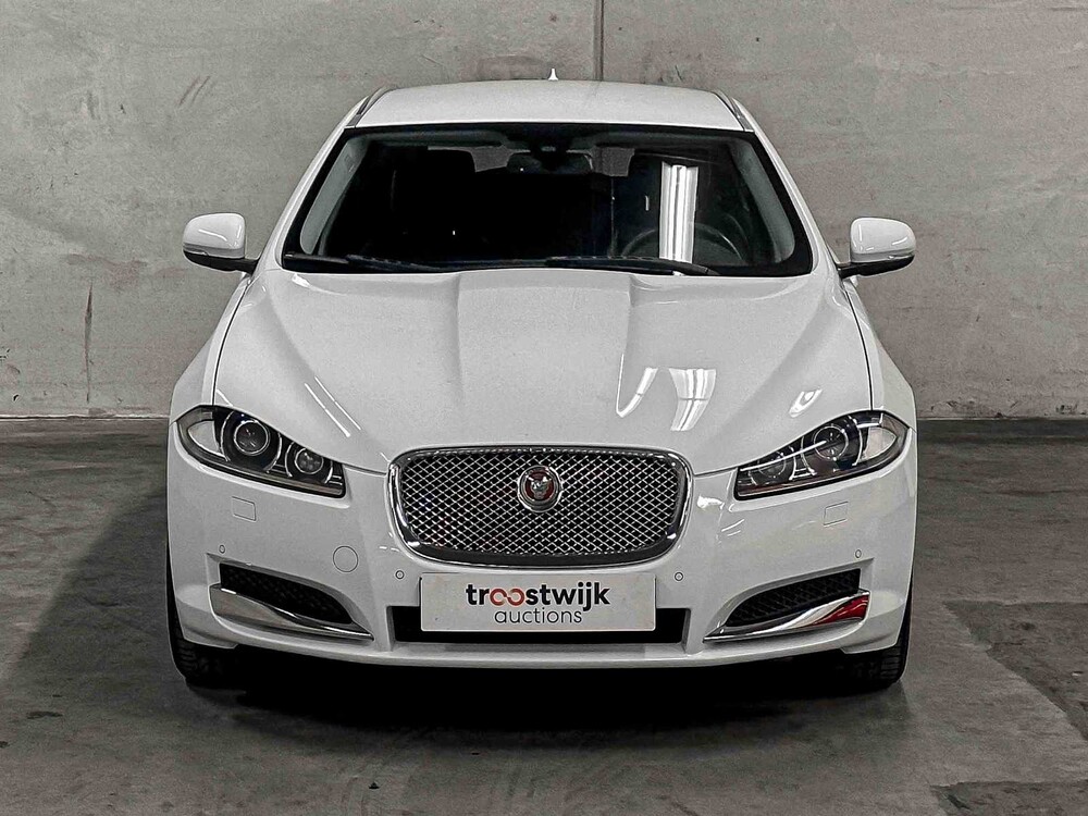 Jaguar XF Sportbrake 2.2D 163PS 2014 (Original-NL), 9-XFH-27