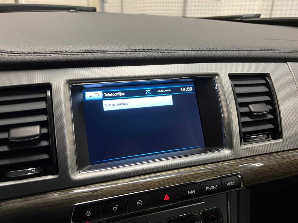 Jaguar XF Sportbrake 2.2D 163PS 2014 (Original-NL), 9-XFH-27