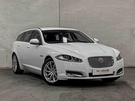 Jaguar XF Sportbrake 2.2D 163hp 2014 (Original-NL), 9-XFH-27