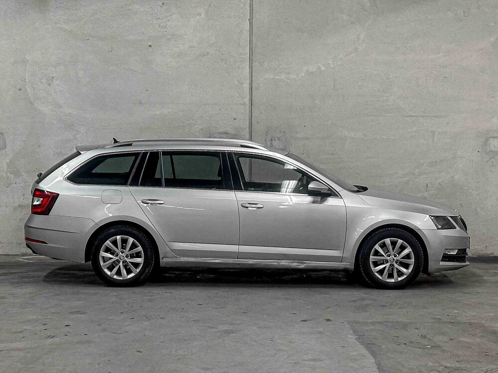 Skoda Octavia Combi 1.6 TDI Greentech Clever Edition 116PS 2018 (Original-NL + 1. Besitzer), XD-036-P