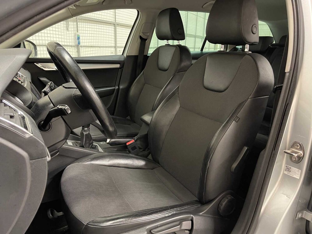 Skoda Octavia Combi 1.6 TDI Greentech Clever Edition 116PS 2018 (Original-NL + 1. Besitzer), XD-036-P