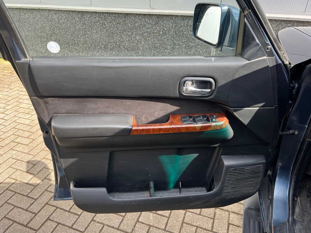 Nissan Patrol GR 3.0 Di Luxus volle B-Säule 160PS 2006 Youngtimer