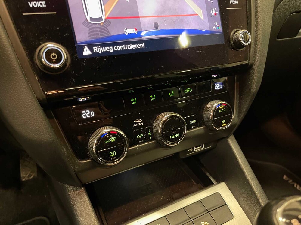 Skoda Octavia Kombi 1.0 TSI Greentech Ambition Business 116PS 2018 (Original-NL), TS-752-T