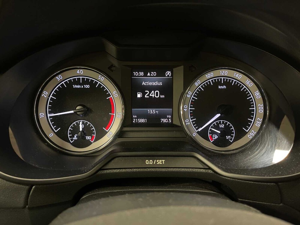 Skoda Octavia Kombi 1.0 TSI Greentech Ambition Business 116PS 2018 (Original-NL), TS-752-T