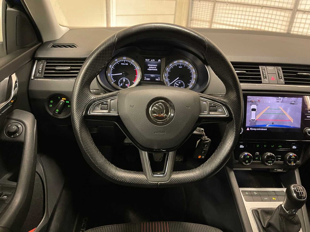 Skoda Octavia Kombi 1.0 TSI Greentech Ambition Business 116PS 2018 (Original-NL), TS-752-T