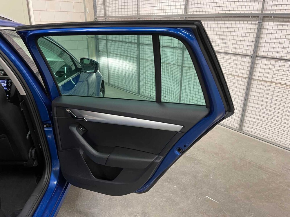 Skoda Octavia Kombi 1.0 TSI Greentech Ambition Business 116PS 2018 (Original-NL), TS-752-T