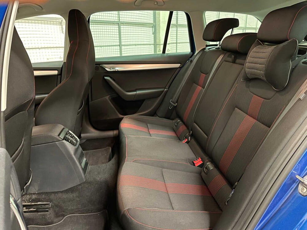 Skoda Octavia Kombi 1.0 TSI Greentech Ambition Business 116PS 2018 (Original-NL), TS-752-T