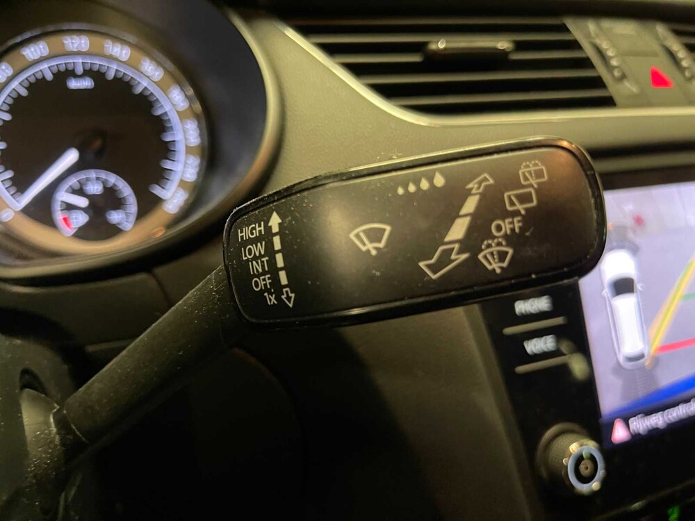 Skoda Octavia Kombi 1.0 TSI Greentech Ambition Business 116PS 2018 (Original-NL), TS-752-T