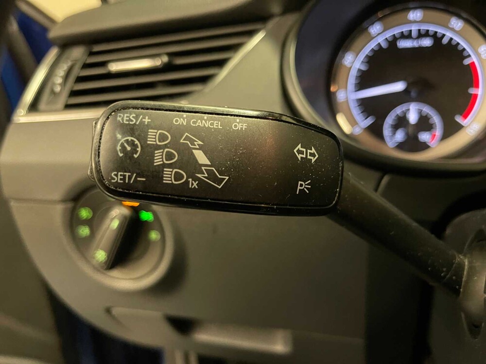 Skoda Octavia Kombi 1.0 TSI Greentech Ambition Business 116PS 2018 (Original-NL), TS-752-T