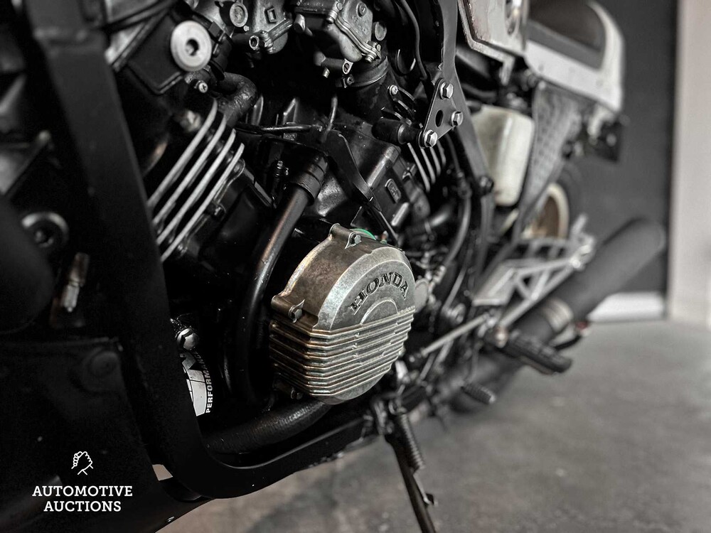 Honda VF 750 F 748cc 1983 Motorcycle, MN-13-VV